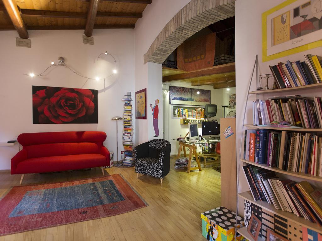 לינה וארוחת בוקר Quartu SantʼElena Casa Isotta מראה חיצוני תמונה
